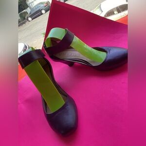 Virus purple  ankle wedge